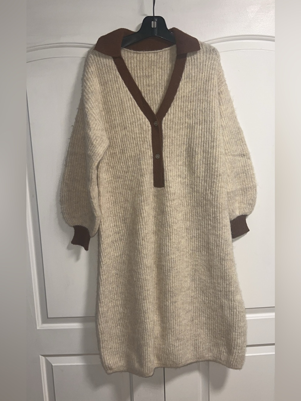 Beige and Brown Collared Knit Sweater Dress Size M BNWOT - Picture 3 of 9